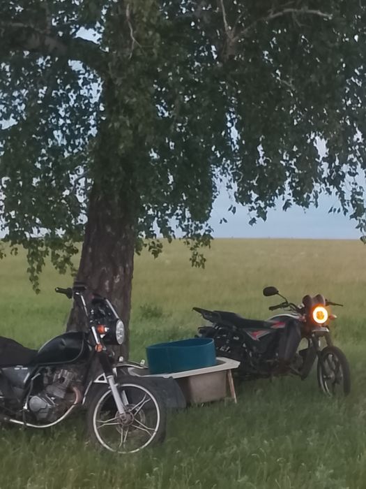 Продам мотоцикл 200куб