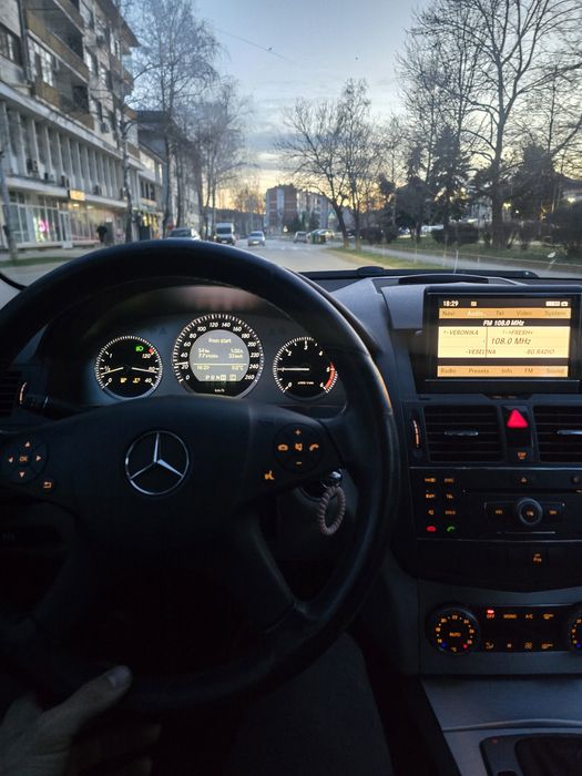 Mercedes w204 c220