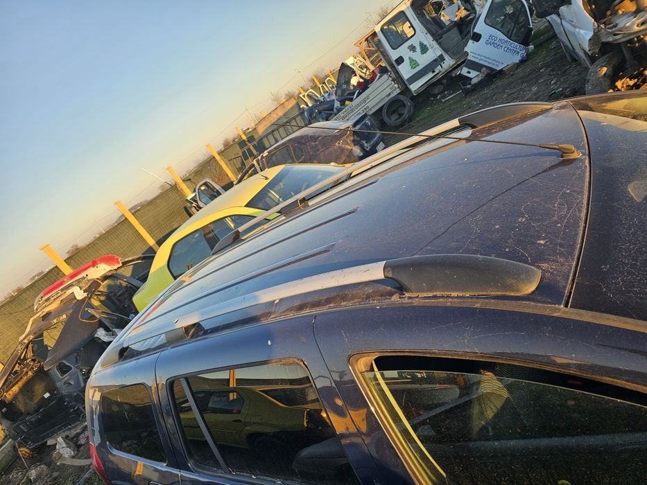 Barii plafon Dacia Logan MCV AN 2015