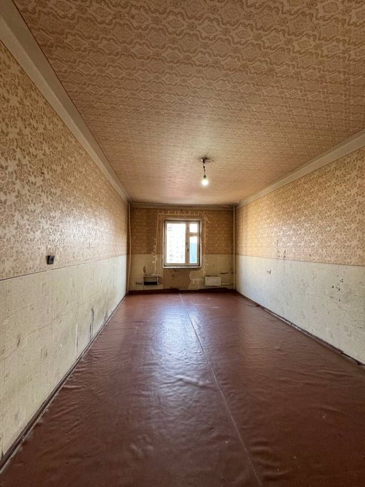 Коратош 3/4/9 Без ремонт бал: 2х3 обш: 80 кв.м Чорсу Корзинка Макро