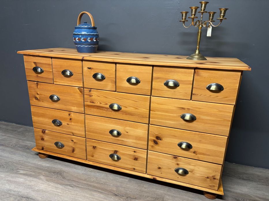 Comoda rășinoase 15 sertare