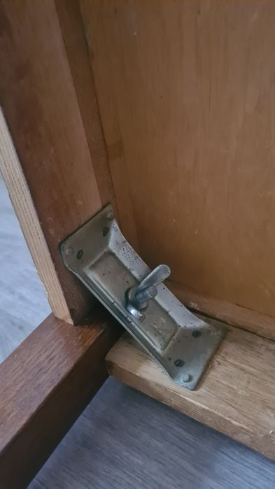 Продам журнальный столик