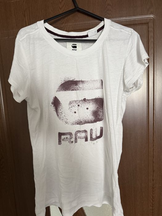 Дамски тениски - различни марки