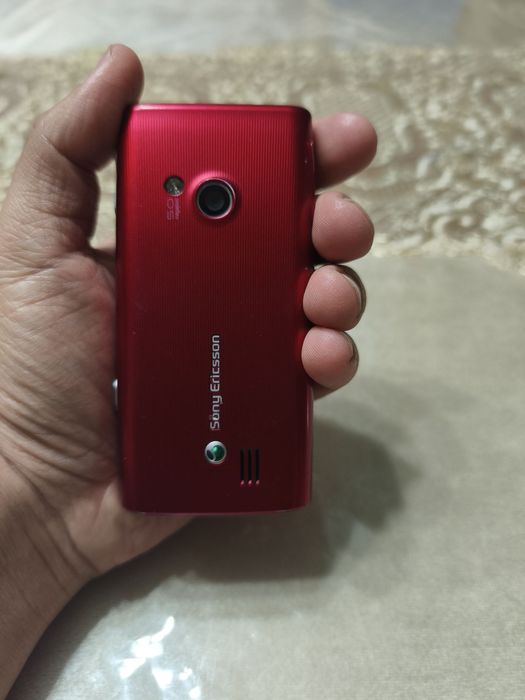 Sony Ericsson J20i Легендарный телефон