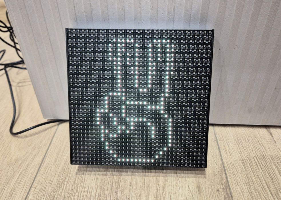 LED смарт екран 1024p