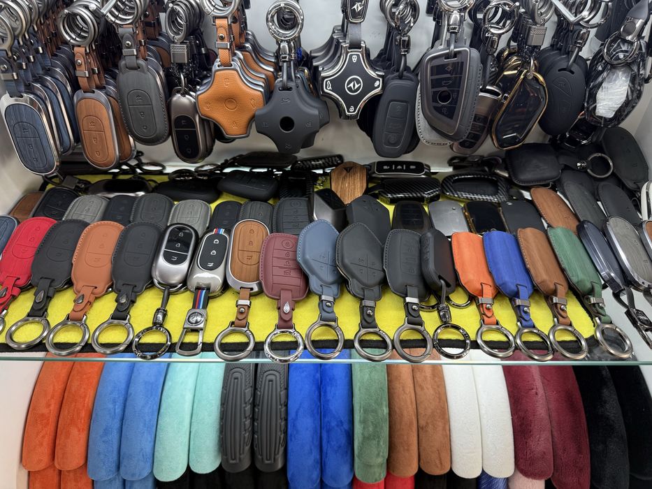 lepmotor avtomobillari uchun pult chexollarimz