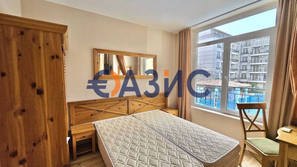 Продава се Тристаен апартамент в к.к. Слънчев бряг - 55 кв.м за 765 €/кв.м - Снимка #4
