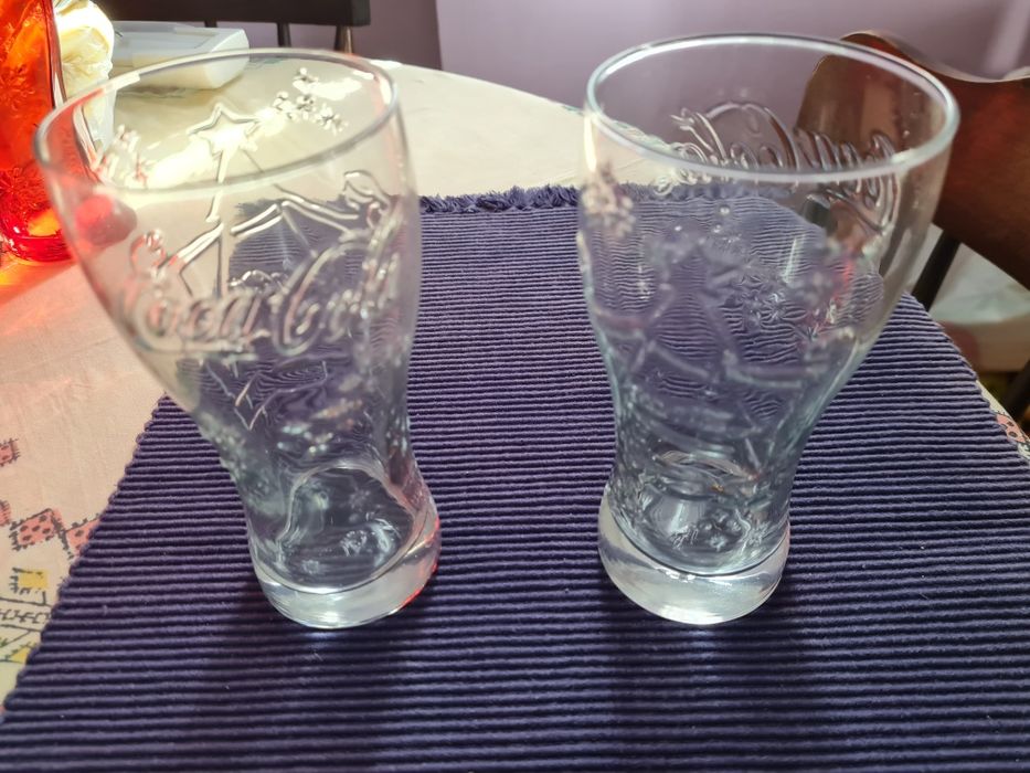 Стъклени чаши Кока кола