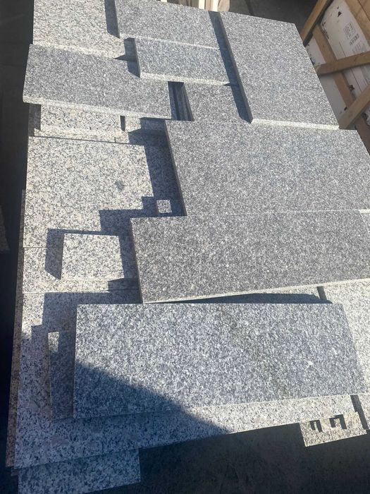 Granit - dimensiuni libere