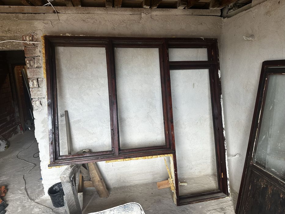 Дървена дограма чамова