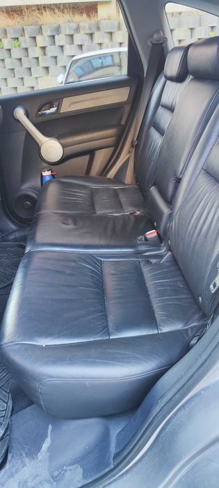 Продавам Honda Cr-v