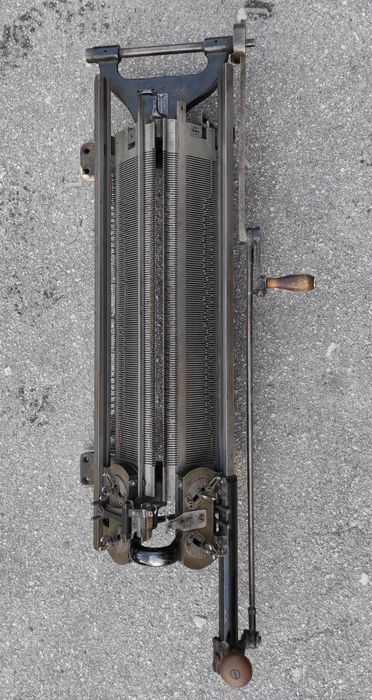 Ръчна плетачна машина Диамант