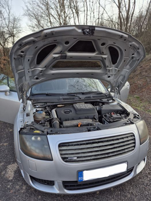 Vând Audi TT Quattro