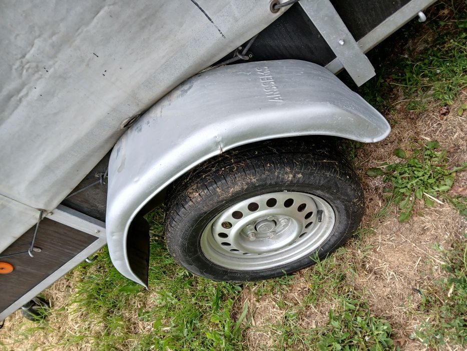 Продавам страхотно ремарке