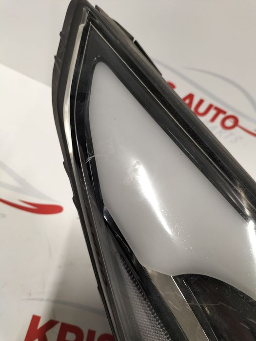 Десен фар Hyundai IX35 Facelift / Хюндай ИХ35 Фейслифт 2014г.