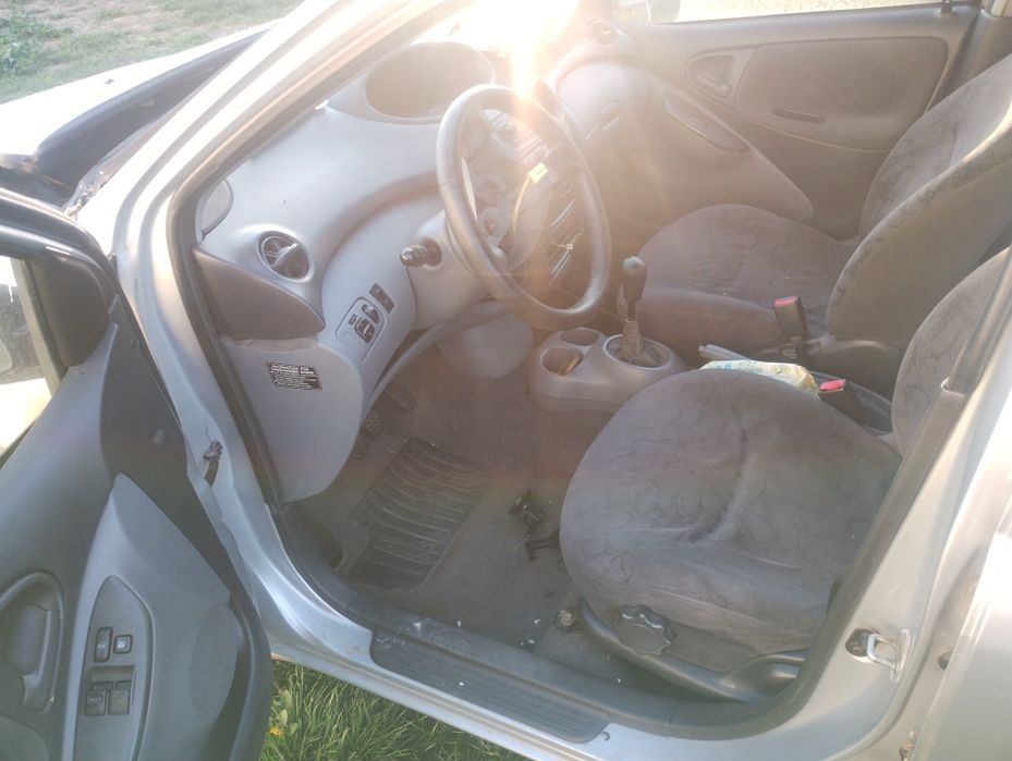 3 бр.Тойота Ярис D4D на части