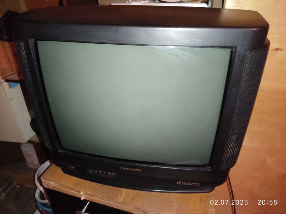 Телевизор Панасоник