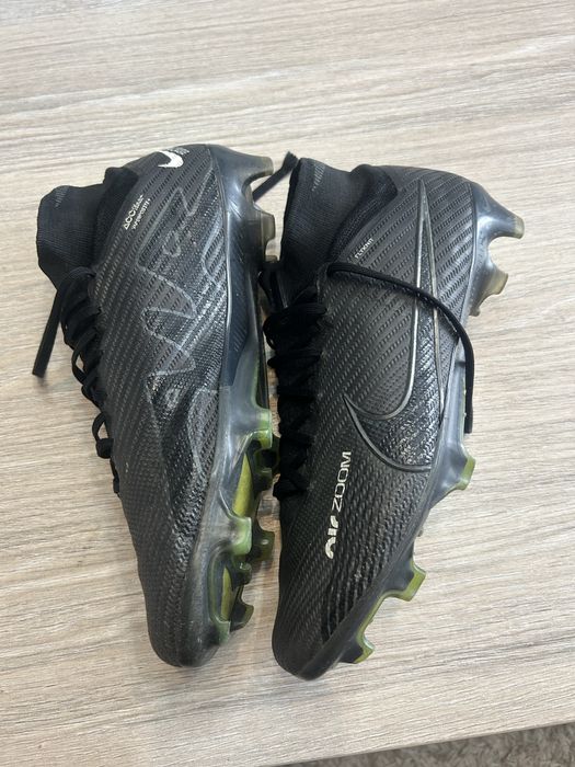 Vand ghete fotbal acc, marimea 42,5, 380 lei pret negociabil