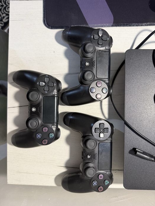 PlayStation 4 slim