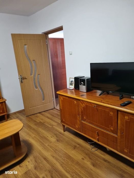 Apartament 2 camere, Grigorescu, decomandat, cu 2 balcoane