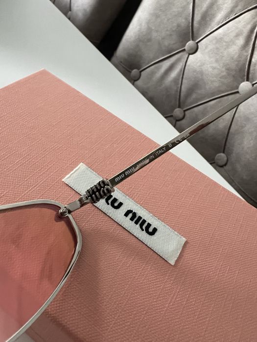 Ochelari de soare Miu Miu