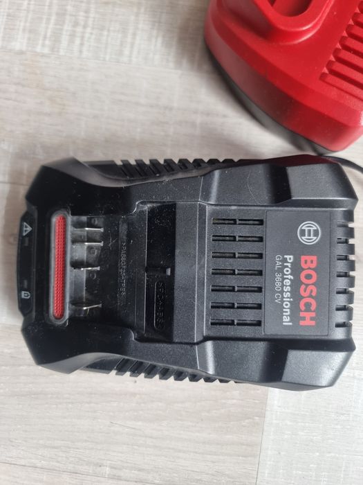 Зарядни Bosch, Makita и Milwaukee
