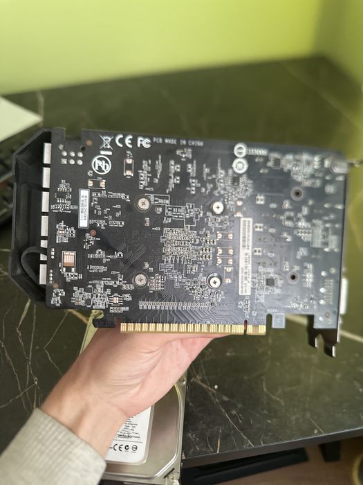 Видеокарта gtx 1050 2gb