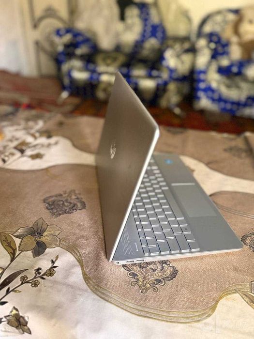 hp noutbuk yangi holati ideal 2026 yili
