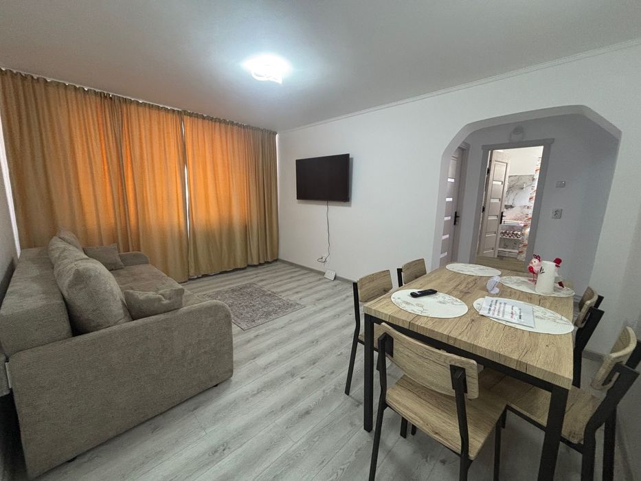 Apartament de închiriat