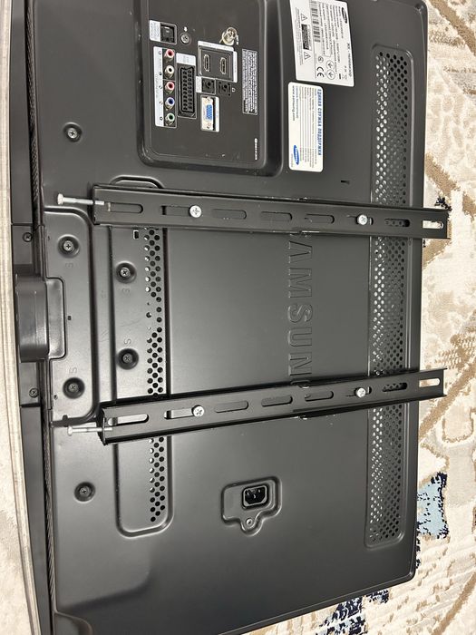 Продам телевизор