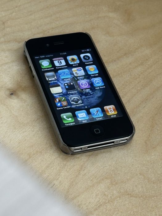 Черный iPhone 4 (16GB)