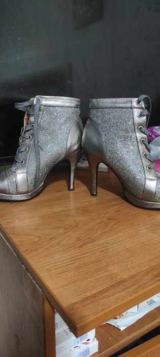 Женские полусапожки