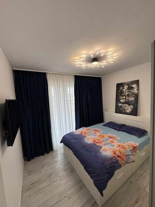 Închiriez apartament in city nord
