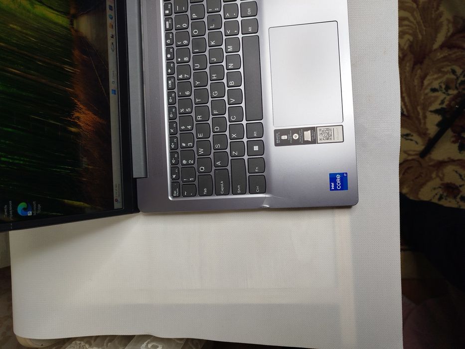 Мощный ноутбук Lenovo Slim 3 15IRH8 Intel Core i7 13620H DDR5 16Gb SSD