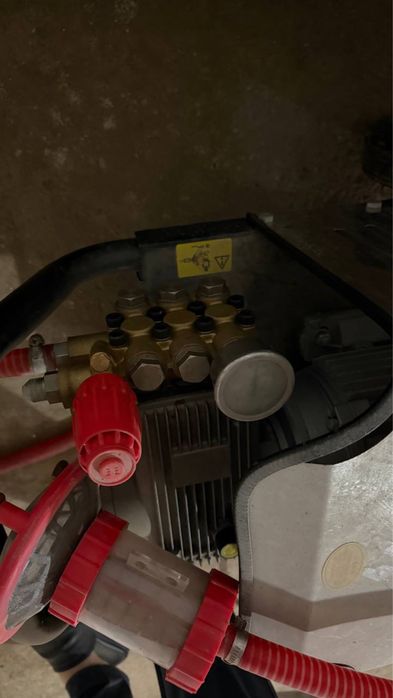 Profesanal karcher sotiladi