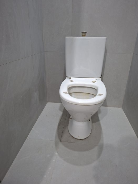 Унитаз. б.у ремонт