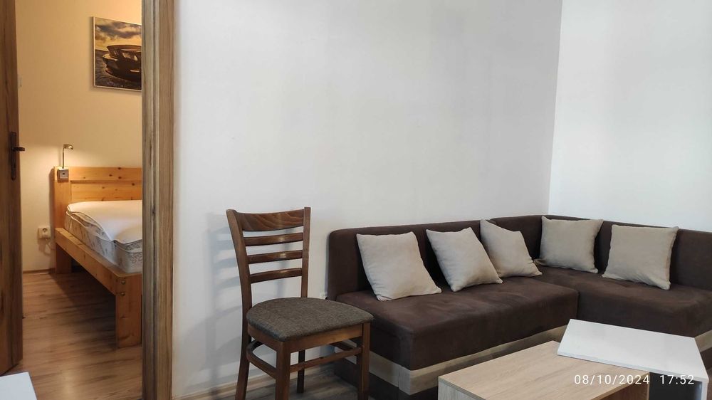 Дава се под наем Двустаен апартамент в София, Център - 35 кв.м за 357 € - Снимка #1