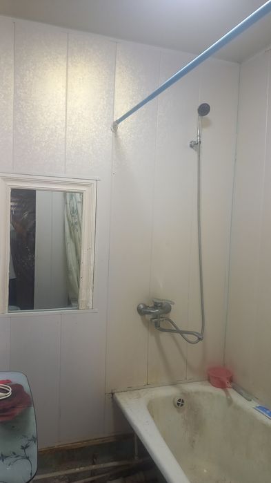 Yunusobod 17kv 1 qavat 4xonali