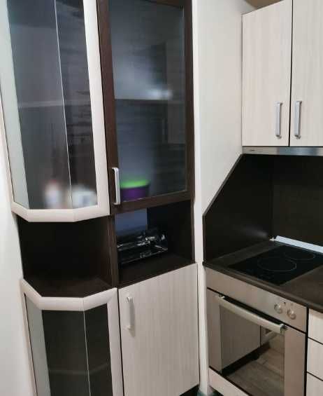 Дава се под наем Едностаен апартамент в Бургас, Славейков - 48 кв.м за 150 € - Снимка #1