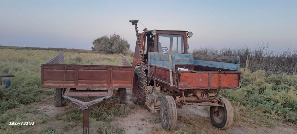 Трактор телешка касилка