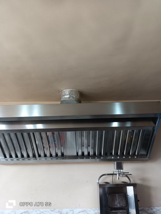 De vanzare hotă profesională din inox