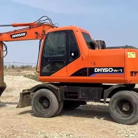 Аренда экскаватора Doosan 150 с Гидромолотом