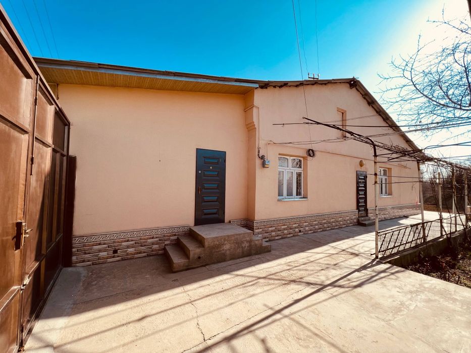 Yangiyolda Uy sotiladi