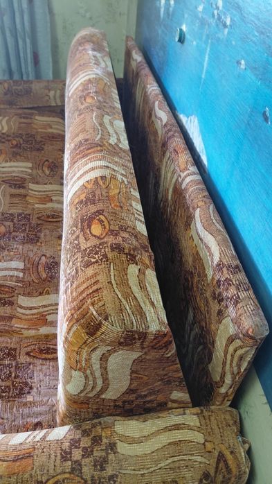 Диван книжка б/у