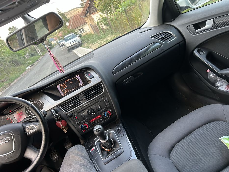 Audi A4 B8 2010 Alb