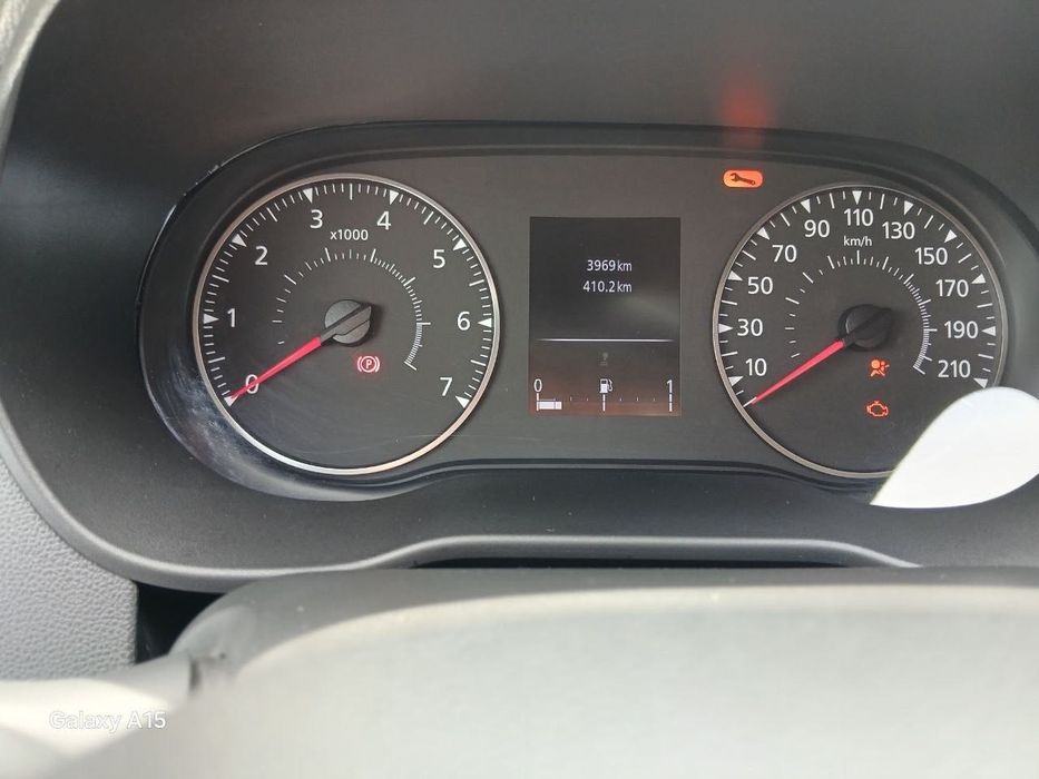 Renault Duster, 2021 г., 1.3 л (турбо), механика, 4WD, пробег 4 000 км