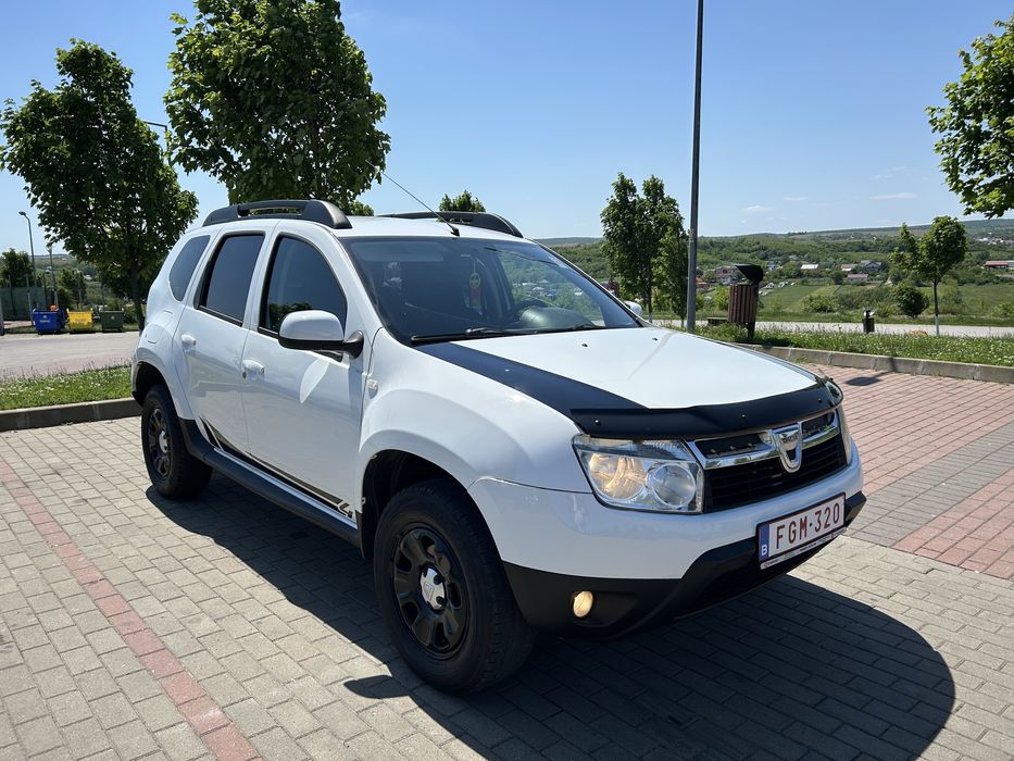 DACIA Duster 2011