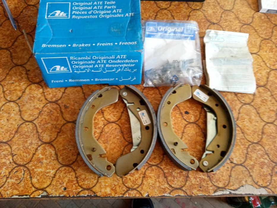 задни спир. накладки/corsaA corsaB tigra1.6 astraF/-35лв.