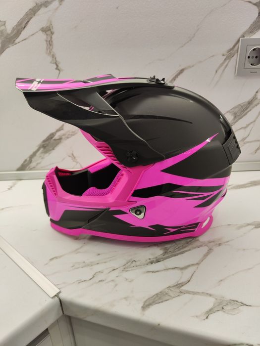 Кросова каска за мотор LS 2 размер L