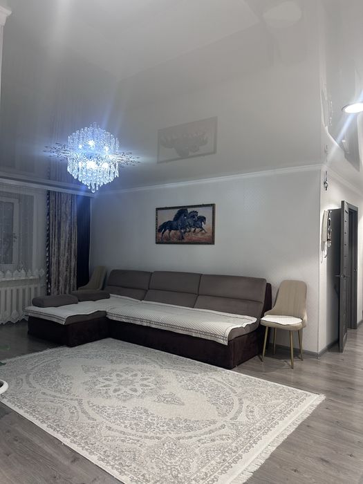 Срочно ПРОДАМ 4-х ком. квартиру